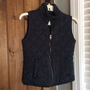 Abercrombie and Fitch quilted vest